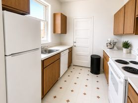 3757 N Seminary Ave, Chicago, IL