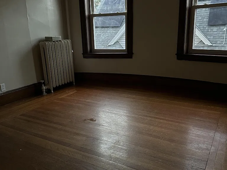 66 Sorrento St #5 — Photo 3