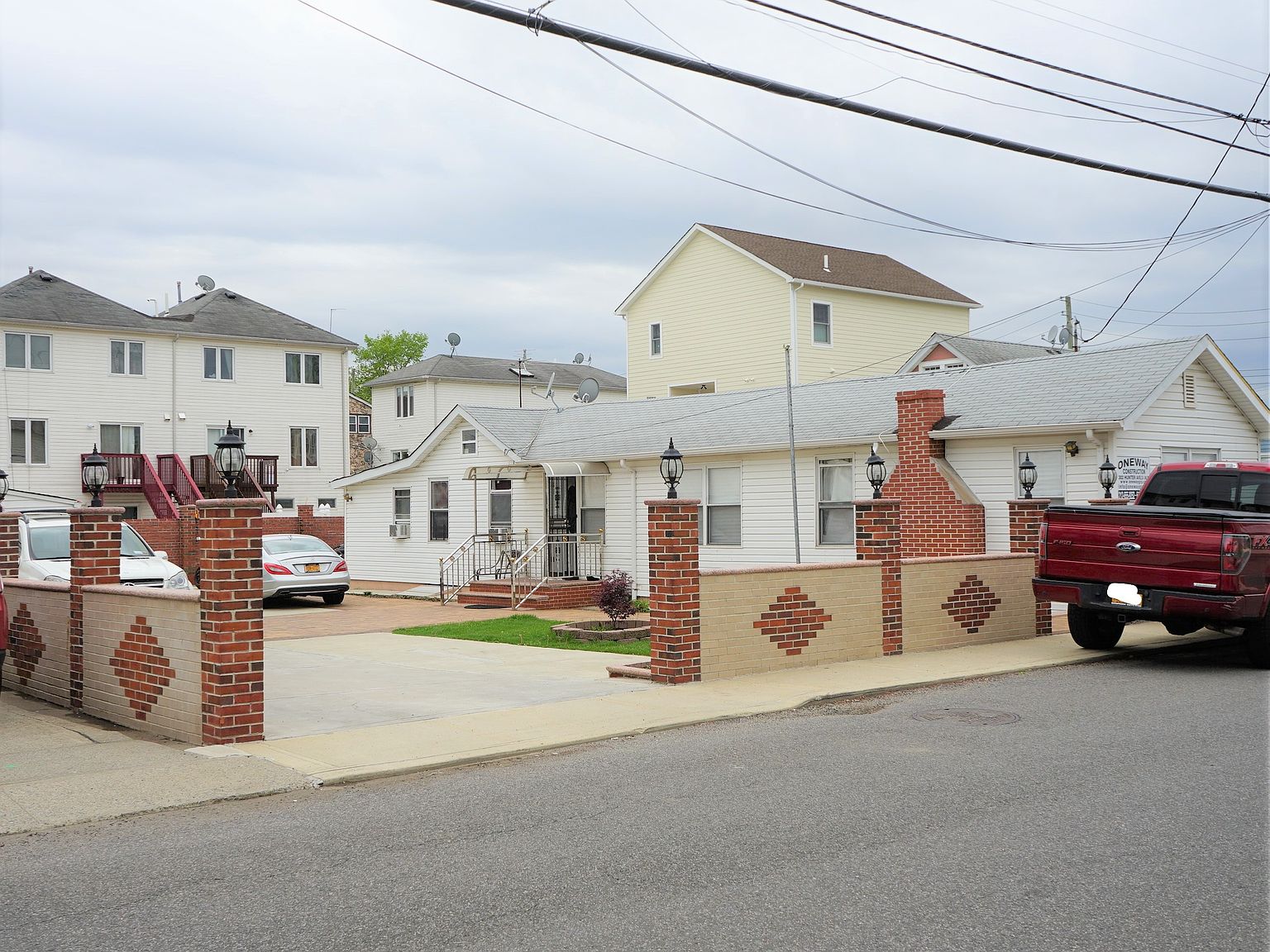 302 Hunter Ave, Staten Island, NY 10306 Zillow