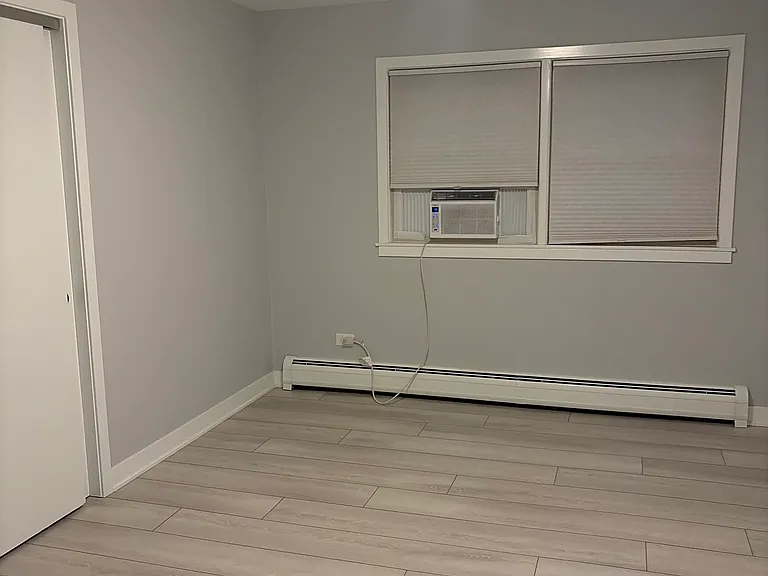 641 56th Pl #2 — Photo 3