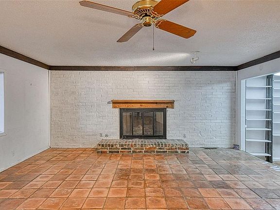 5th image of 522 Dee Ann Dr