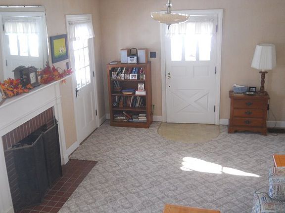 3rd image of 431 McKell St