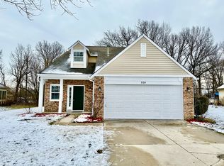 559 Port Dr, Avon, IN
