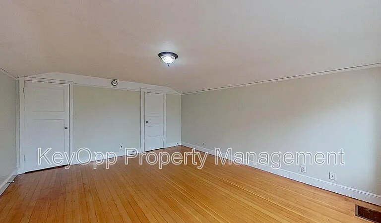 534 30th Ave — Photo 17