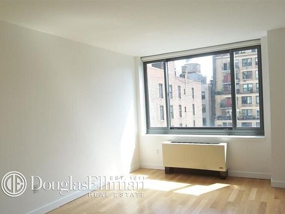 4th image of 243 W 54th St APT 3c