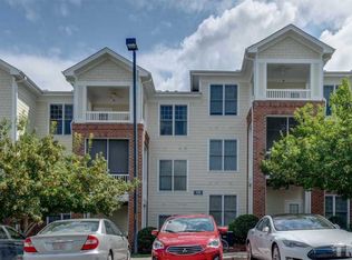 735 Portstewart Dr #735, Cary, NC 27519