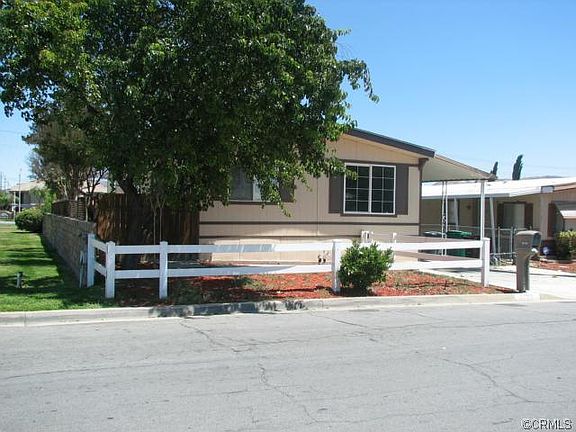 2nd image of 14760 Bluebriar St