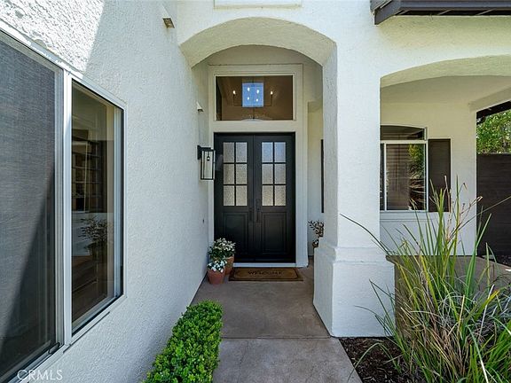 2nd image of 981 Goldenrod Ln