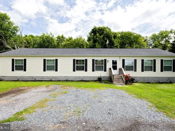 12051 Wayman St, Ridgely, MD 21660