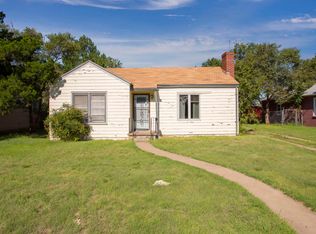 922 Crockett St, Amarillo, TX 79102