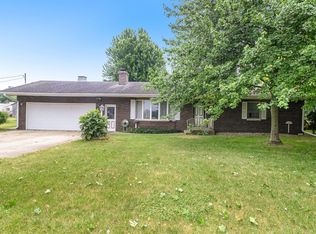 13813 Riverside Dr, Constantine, MI 49042