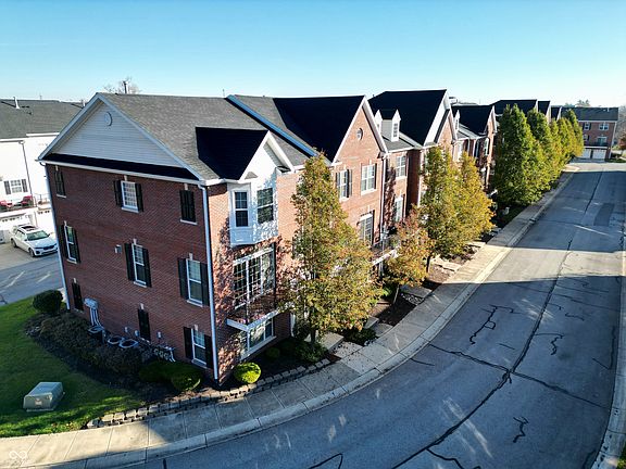 4th image of 8215 Jo Ellen Dr