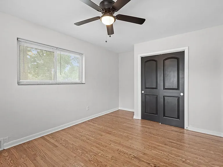 8015 Canton Ave — Photo 11