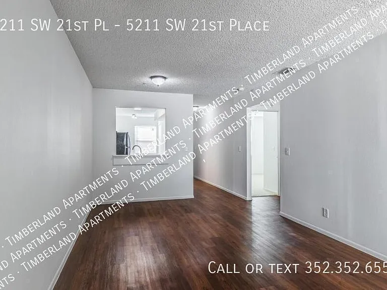 5211 SW 21st Pl #5211 SW 21ST PLACE — Photo 9