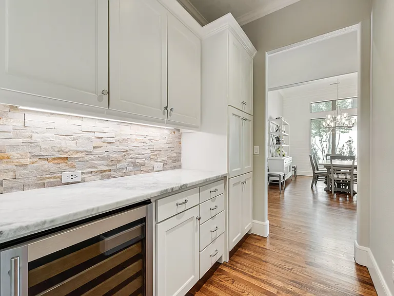704 Winding Ridge Trl — Photo 13