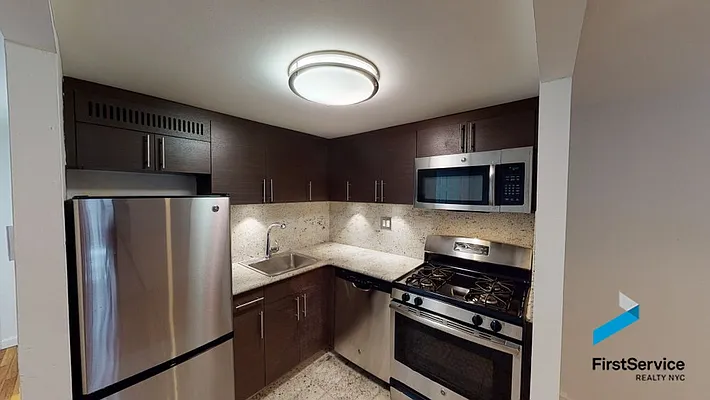 Rented by FirstService Realty (legacy) | media 3