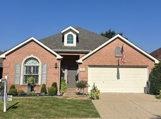 359 Wrangler Dr, Fairview, TX 75069