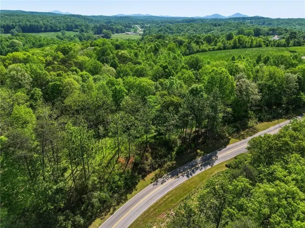 5 Summit Dr, Dahlonega, GA 30533