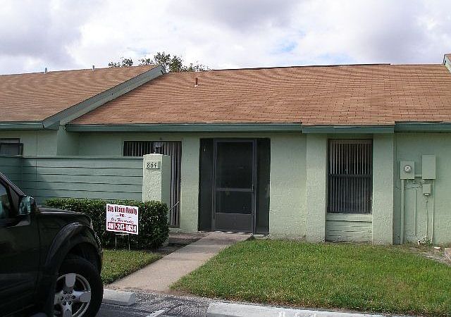 1st image of 864 Park Villa Cir