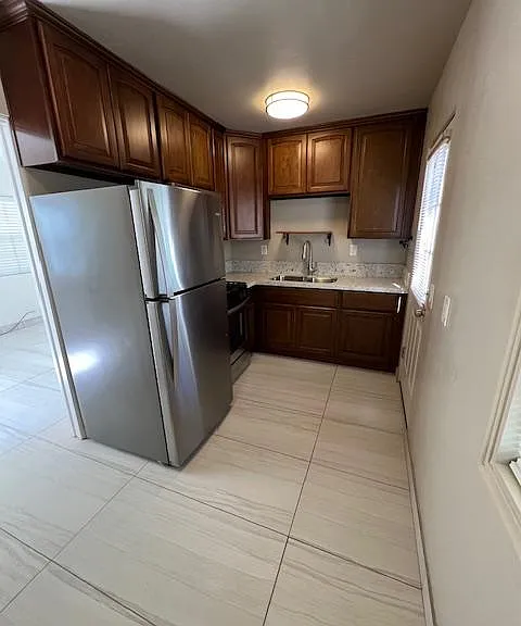 4175 4th Ave — Photo 5