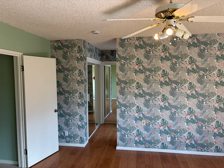 882 Cordova St — Photo 8
