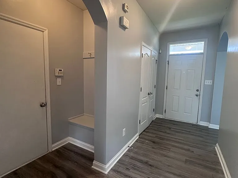5519 Bannon Crossings Dr — Photo 6