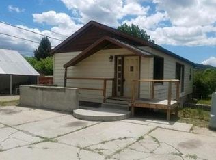 267 W Lincoln St, Inkom, ID 83245