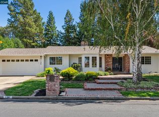 139 Hodges Dr, Moraga, CA 94556