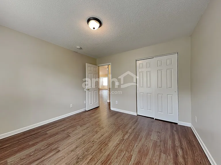 3087 Canterbury Park Dr — Photo 20