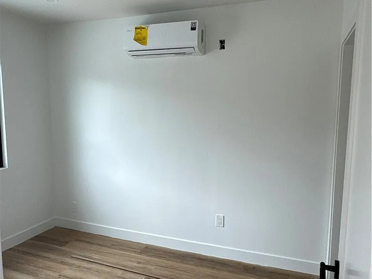 551 W Crescent Dr — Photo 5