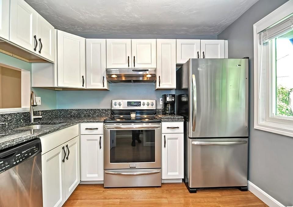 1st image of 69 Highwood Dr #69