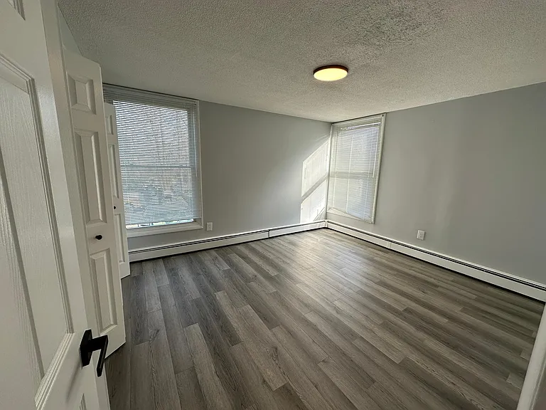 910 Teall Ave #4 — Photo 18