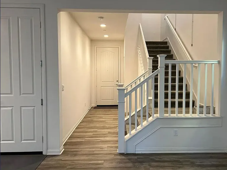 1041 Sea Glass Way — Photo 5