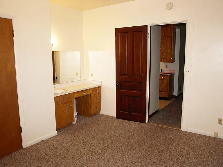 1935 University Ave #1 — Photo 12