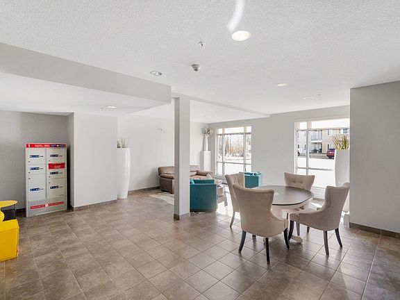 4th image of 604 E Lake Blvd NE #2118