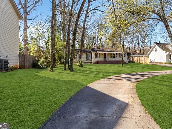 2nd image of 3031 Wilson Rd