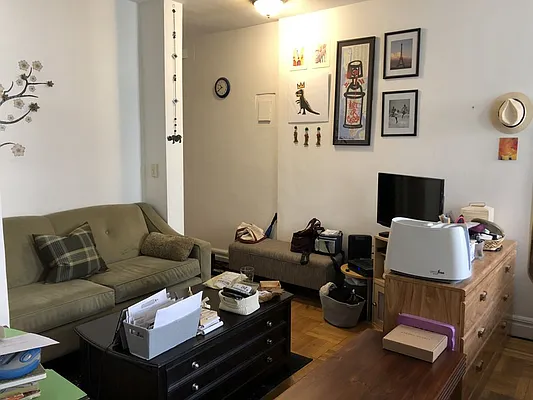 Rented by Dynamik Realty | media 3