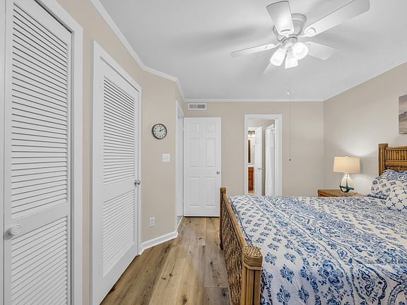5th image of 415 Ocean Creek Dr. #2370
