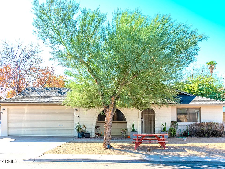 1st image of 2117 W DE PALMA Circle
