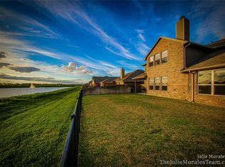 2215 Crescent Water, Rosenberg, TX 77471