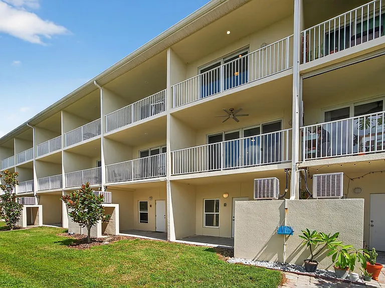 3266 Mangrove Point Dr — Photo 15