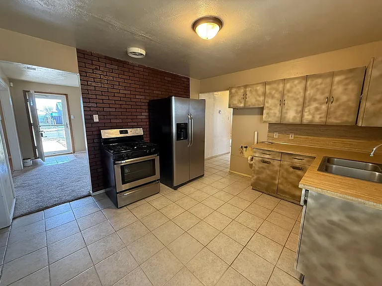 232 Lincoln Ave — Photo 13