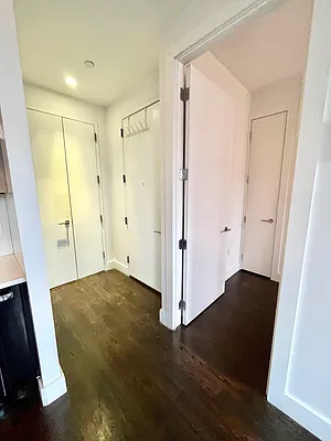 Rented by Nooklyn NYC LLC | media 39