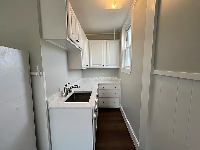 51-53 Market St #9 — Photo 6