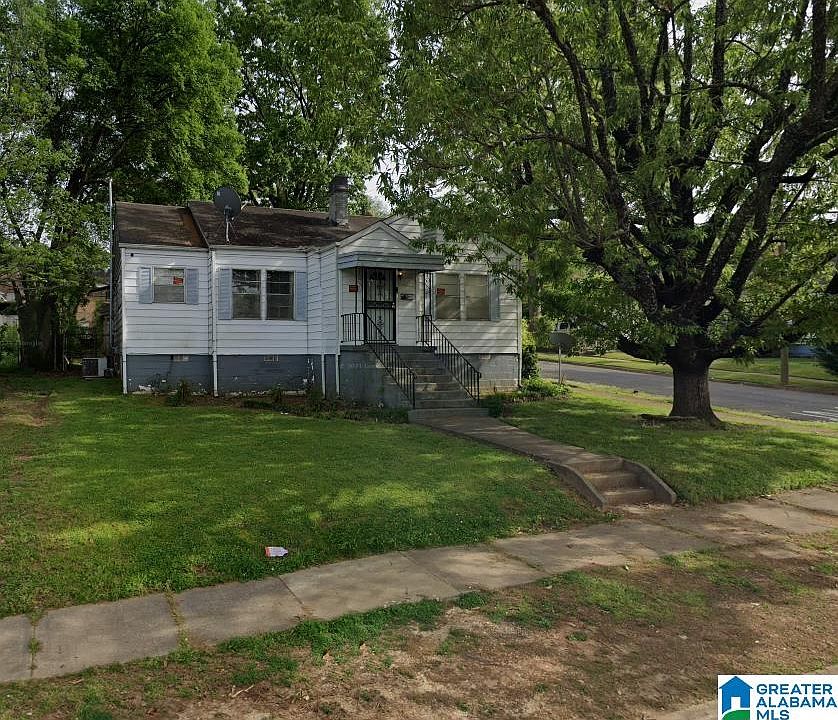 1st image of 1001 Valley Road Pl
