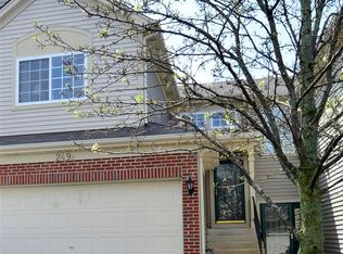 249 Nicole Dr UNIT B, South Elgin, IL 60177