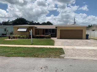 9280 SW 55th St, Cooper City, FL 33328