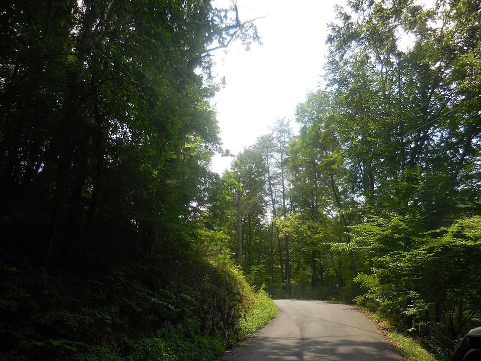 2nd image of LOT 19 Lakeside Dr