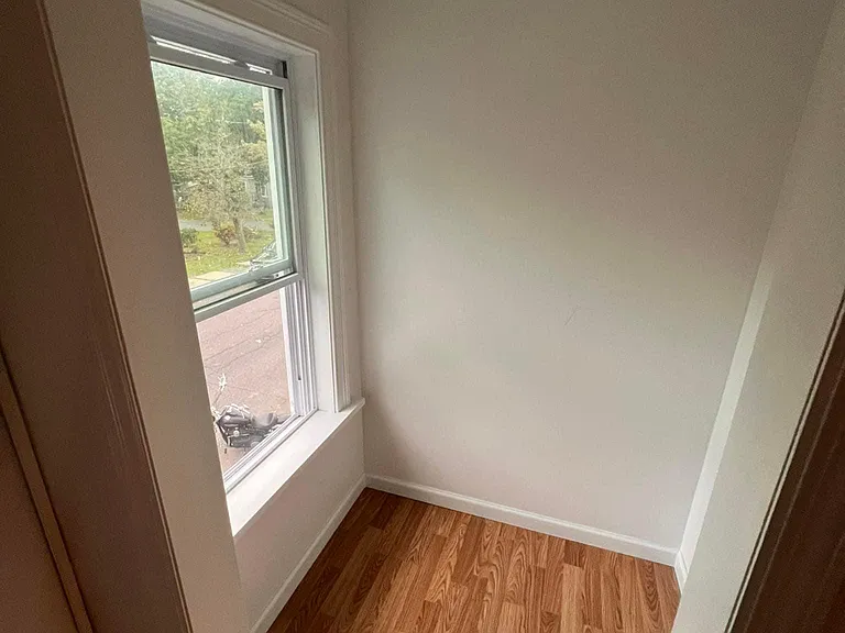 27 Johnston Ave #2 — Photo 3