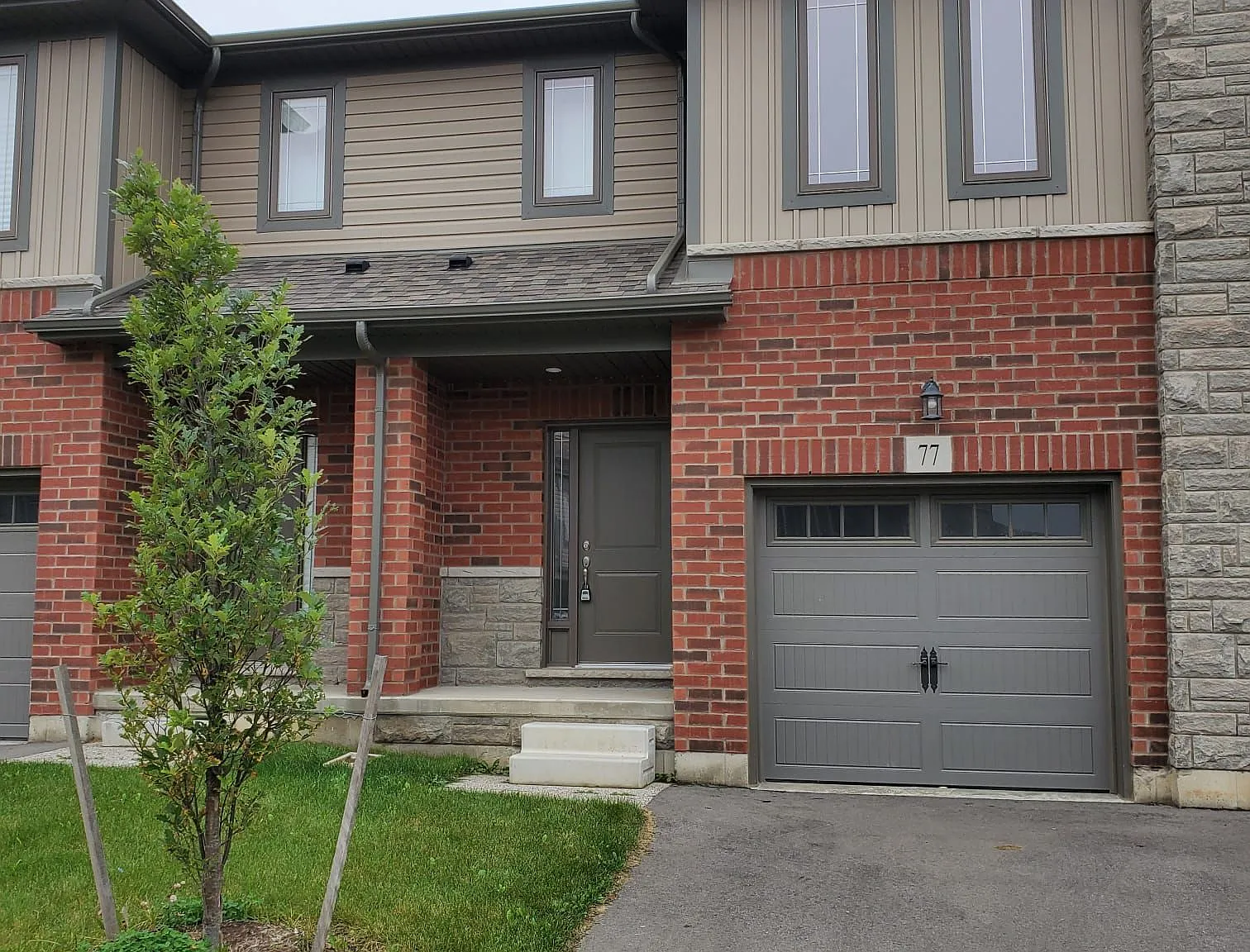 3 bed, $2,500 — Photo 1
